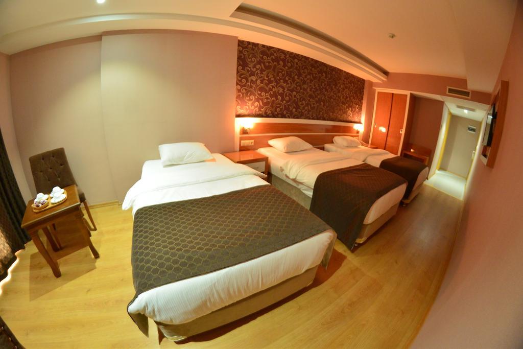 Bayazit Hotel Iskenderun Exterior photo